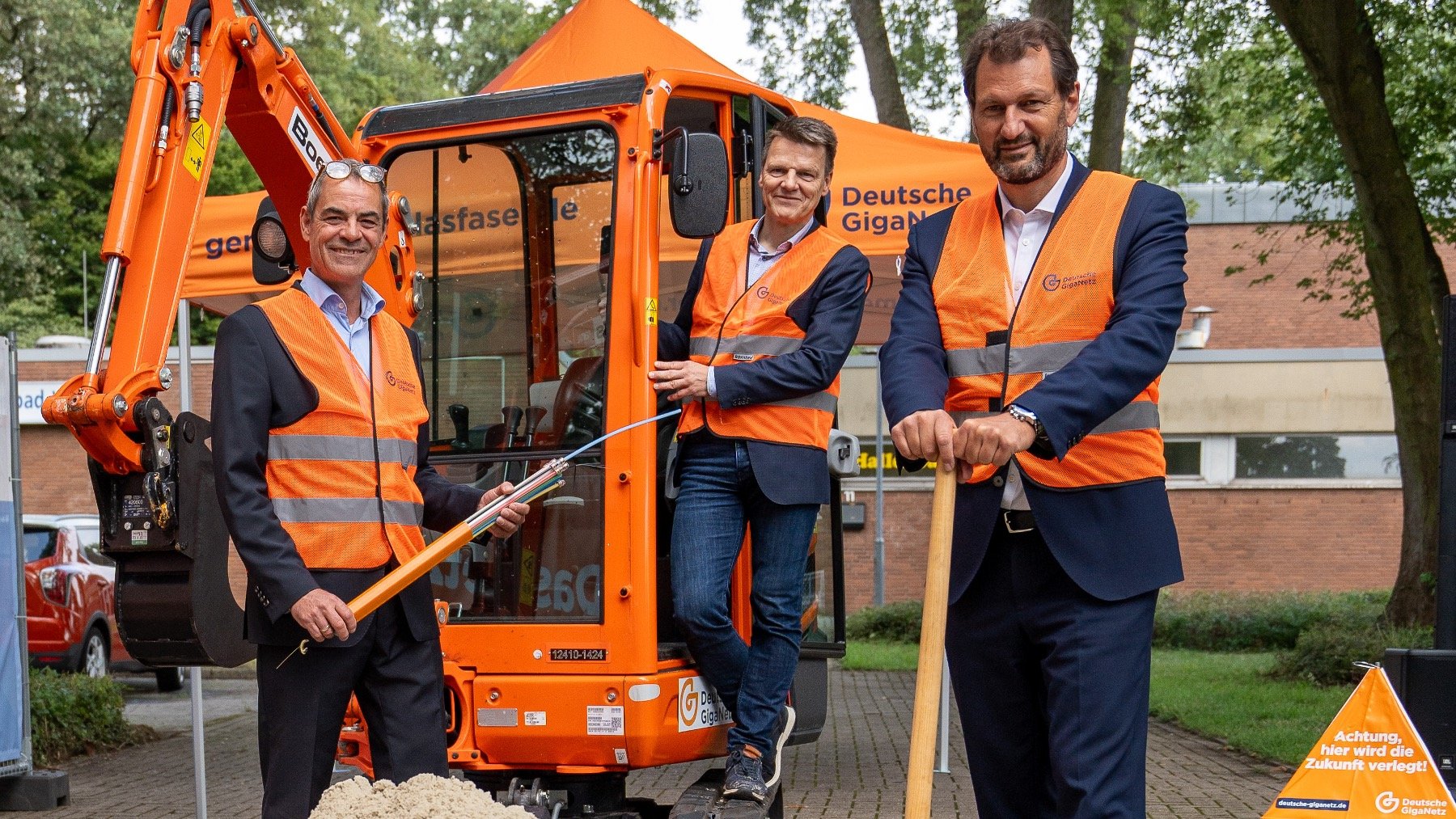 Spatenstich Voerde Web